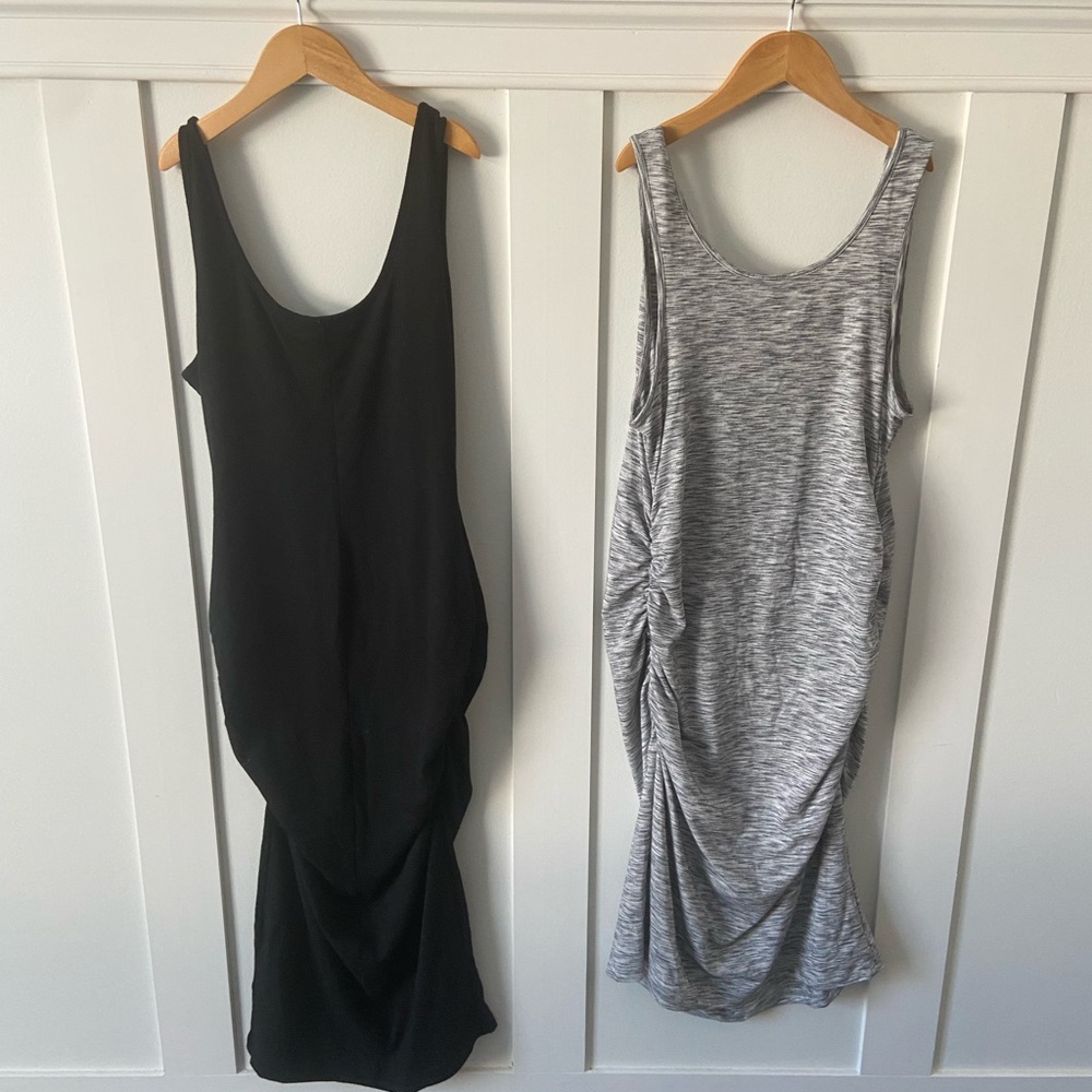 Liz Lange and Old Navy Maternity Ruched Dresses - Picture 2 of 8